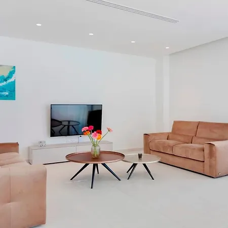 Villa Sunrise Seaview - Camelia *