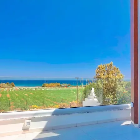 Sunrise Seaview - Camelia Villa