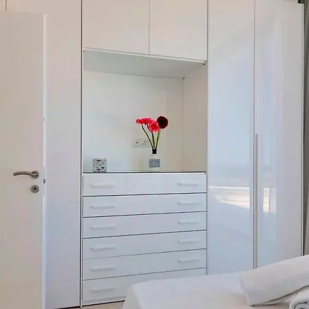 Sunrise Seaview - Camelia Willa *