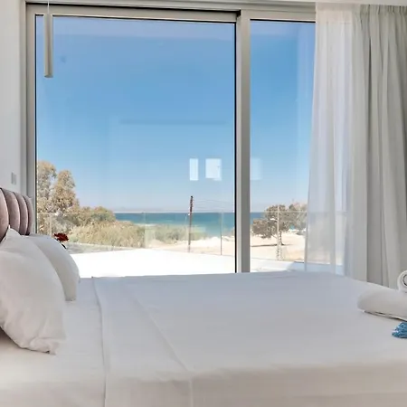 Willa Sunrise Seaview - Camelia